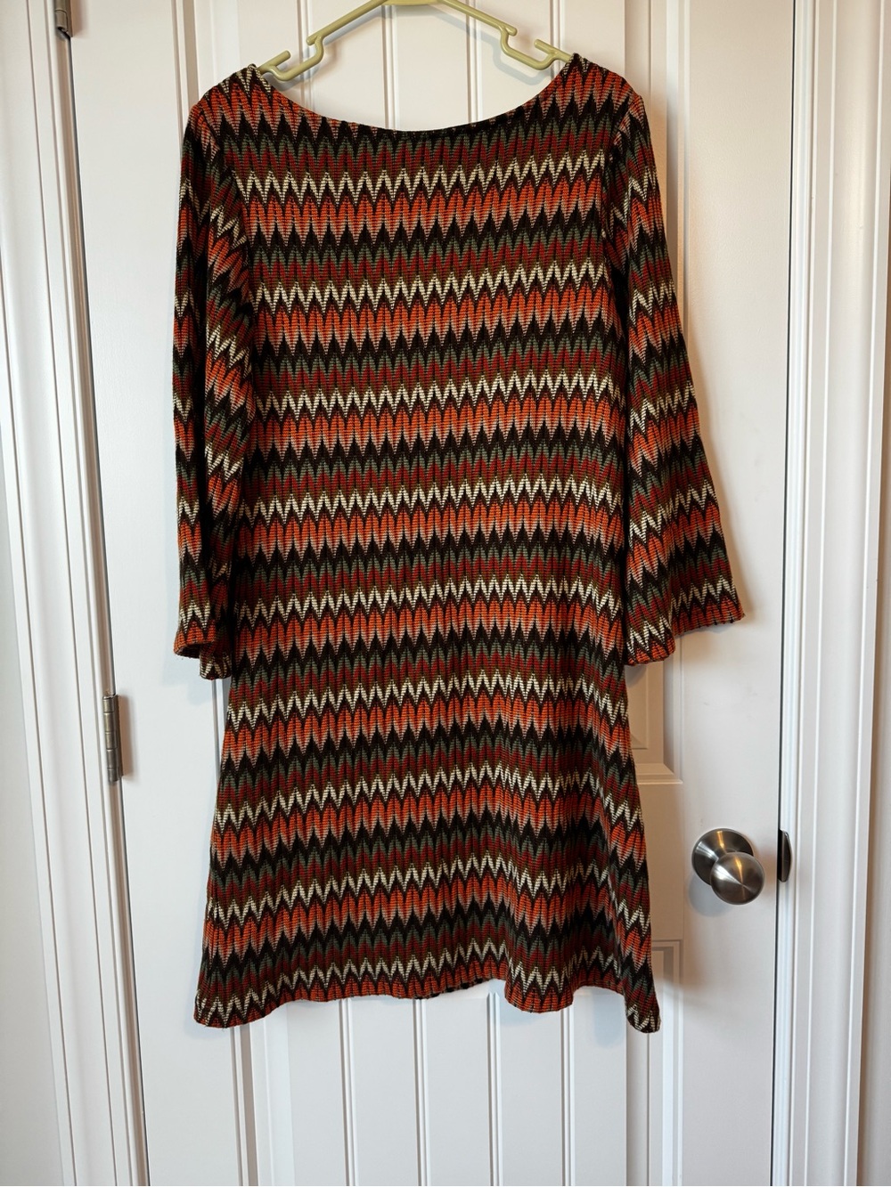 Sharagano Orange and Brown Chevron Knit Shift Dress - Picture 6 of 7